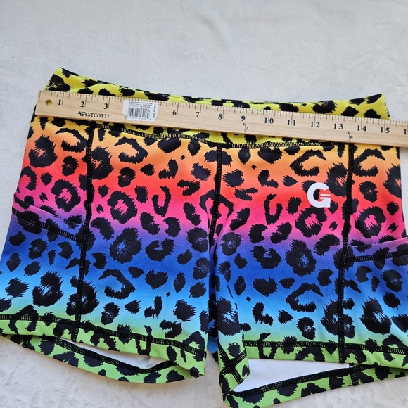 GRRRL Clothing Cheetah Print Rainbow Next Level Pocket Shorts Kortney/Heather - Picture 5 of 6